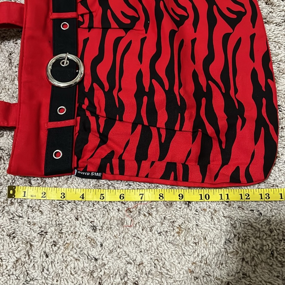 Red Bag - Picture 4 of 6